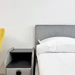 Sky Airport Modern - Free Parking , Ac