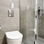 Sky Airport Modern - Free Parking , Ac Cluj-Napoca