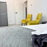 Apartament Sky Airport Modern - Free Parking , Ac Cluj-Napoca