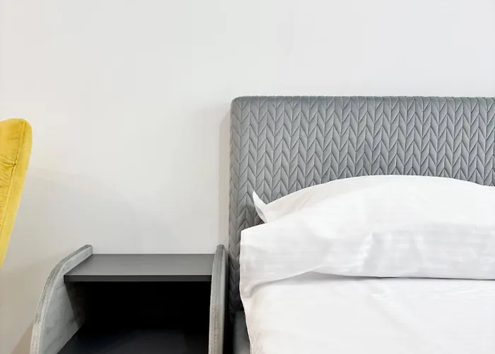 Sky Stay Airport Modern Apart - Free Parking , Ac